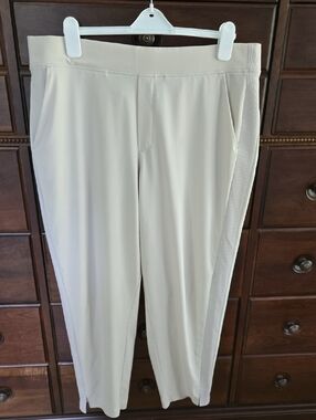 Athleta Brooklyn Ankle Pants Size 18 Abalone or Cream.